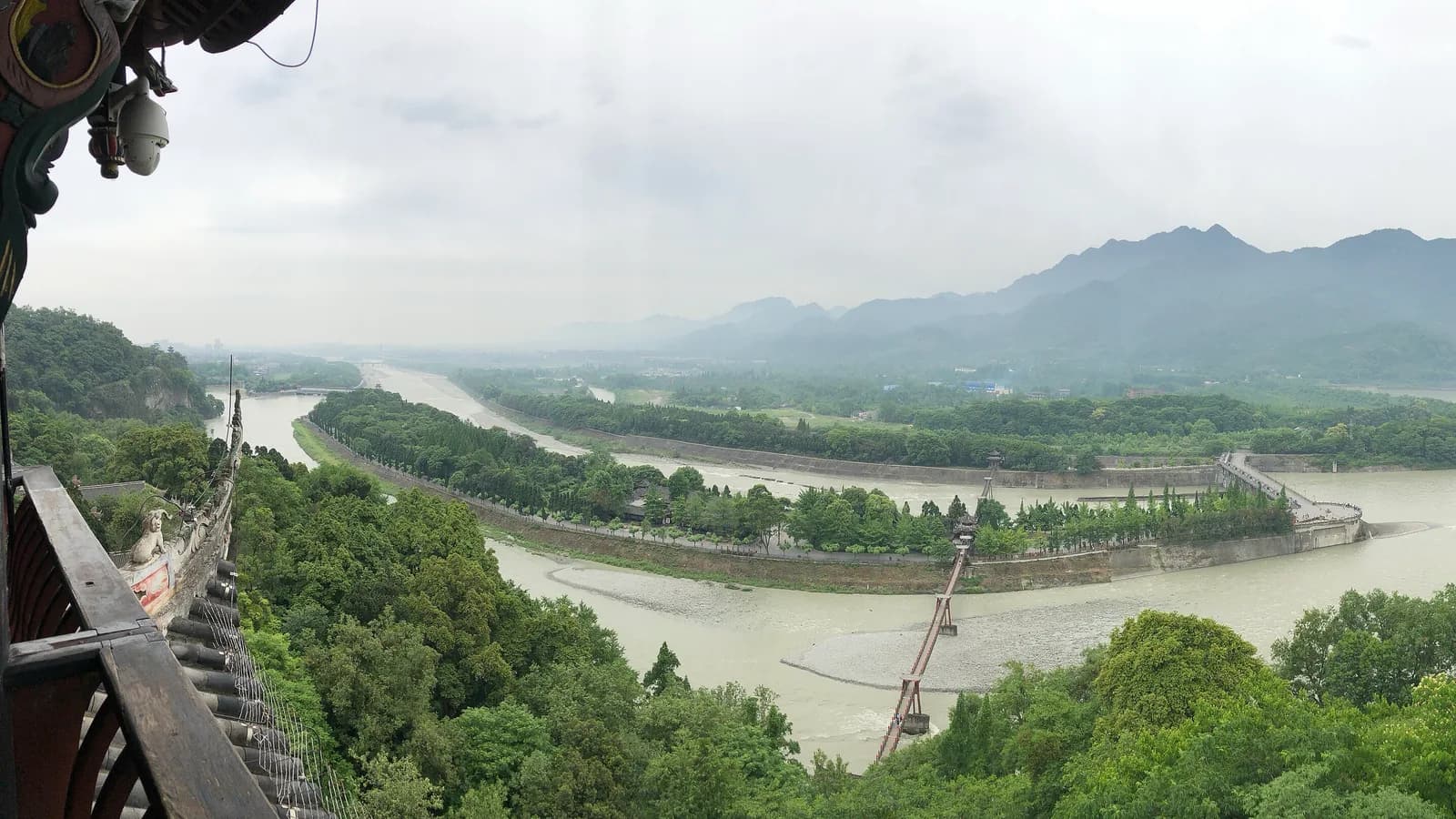 Pemandangan Dujiangyan